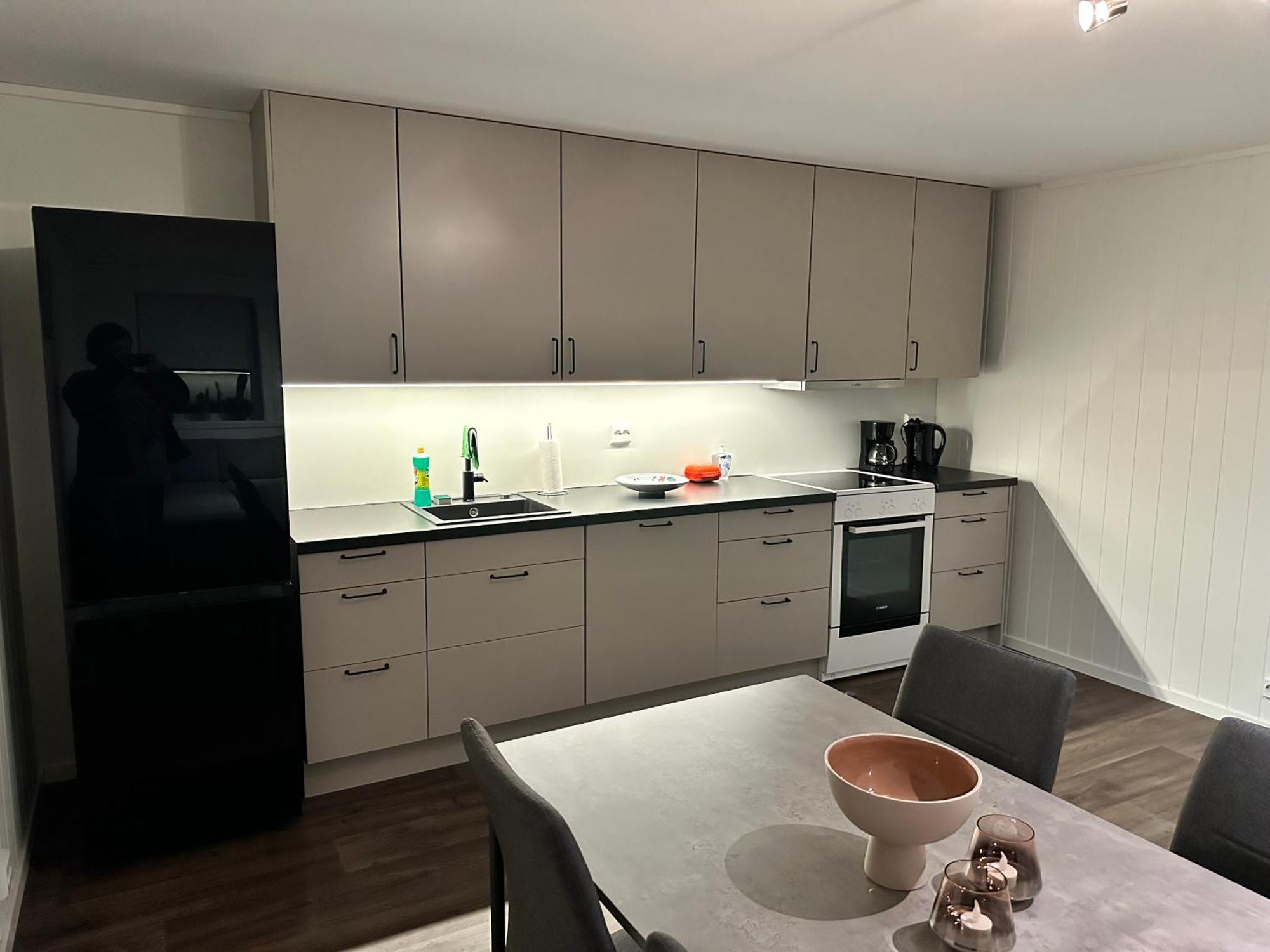 Your Home Away From Home, Apartment 2 Tromsø Extérieur photo